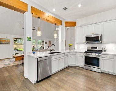 3103 Lancefield Court - Photo Thumbnail 9