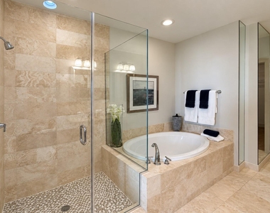 1400 Mckinney Street - Photo Thumbnail 16