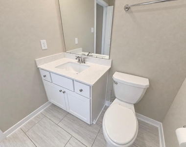 17357 Amaryllis Lane - Photo Thumbnail 30