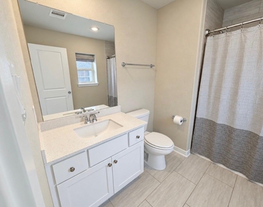 17357 Amaryllis Lane - Photo Thumbnail 28