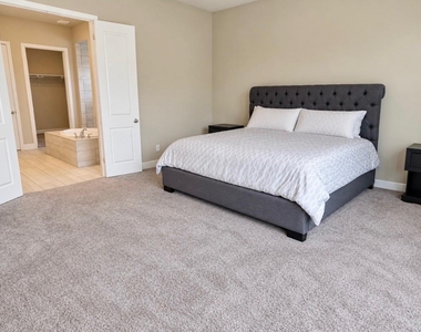 17357 Amaryllis Lane - Photo Thumbnail 16