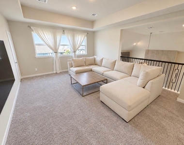 17357 Amaryllis Lane - Photo Thumbnail 23