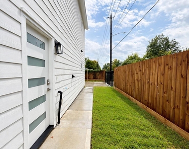 7502 Laura Koppe Road - Photo Thumbnail 1