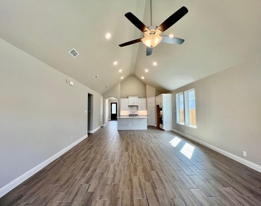 9503 Crescent Mill Drive - Photo Thumbnail 2