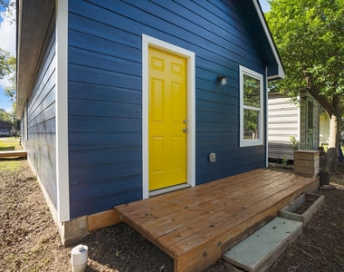 306 Foster Street - Photo Thumbnail 21