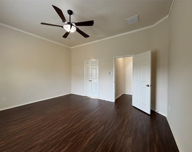 2810 Harte Court - Photo Thumbnail 14