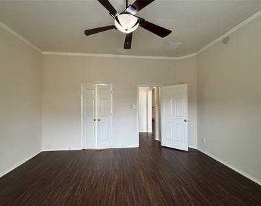 2810 Harte Court - Photo Thumbnail 15