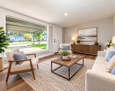 800 E Adoue Street - Photo Thumbnail 1