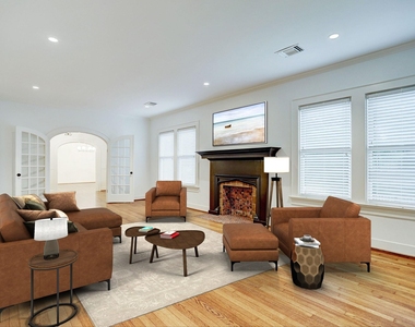 1903 W Walker Street - Photo Thumbnail 8