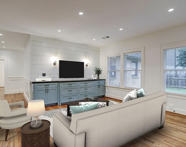 1903 W Walker Street - Photo Thumbnail 16