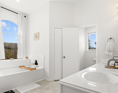 7822 Bighorn Street - Photo Thumbnail 7