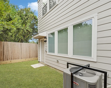 3225 Dennis Street - Photo Thumbnail 25