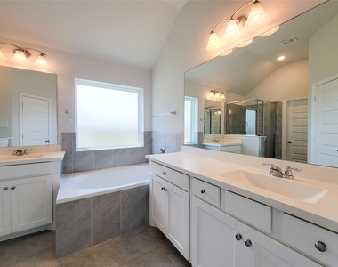 4034 Palmer Meadow Court - Photo Thumbnail 25
