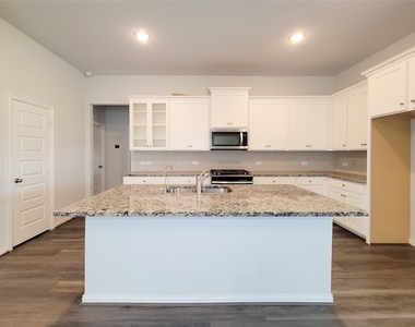 4034 Palmer Meadow Court - Photo Thumbnail 16