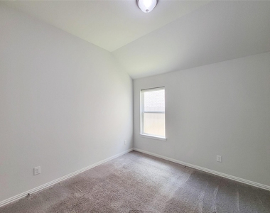 4034 Palmer Meadow Court - Photo Thumbnail 31