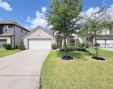 4034 Palmer Meadow Court - Photo Thumbnail 3