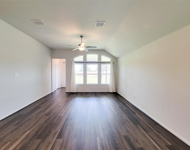 4034 Palmer Meadow Court - Photo Thumbnail 20