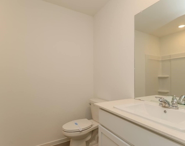 16465 Blossom Grove Drive - Photo Thumbnail 13