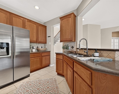 4326 Countryoaks Court - Photo Thumbnail 14