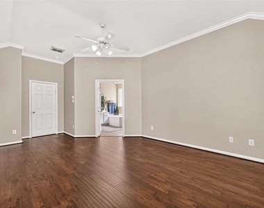 4326 Countryoaks Court - Photo Thumbnail 19