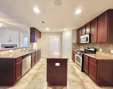 3131 Single Ridge Way - Photo Thumbnail 10