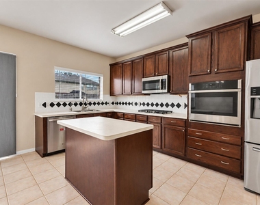 5406 Linden Grove Court - Photo Thumbnail 22