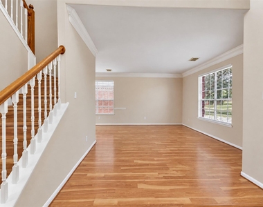 5406 Linden Grove Court - Photo Thumbnail 6