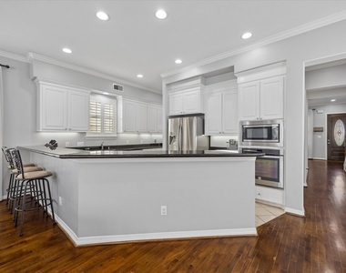 1423 Nashua Street - Photo Thumbnail 11