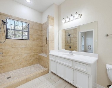 16739 Barcelona Drive - Photo Thumbnail 16
