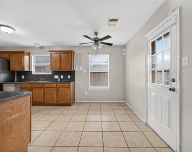 7275 Caracara Drive - Photo Thumbnail 6