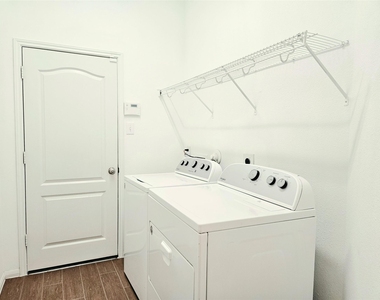 20610 Raingreen Drive - Photo Thumbnail 14