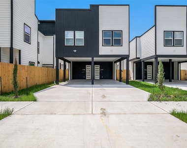 8328 Mariah Street - Photo Thumbnail 20