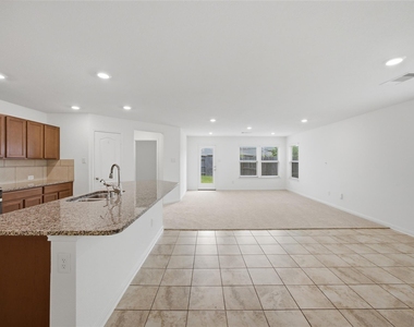16511 Chill Brook Dr - Photo Thumbnail 10