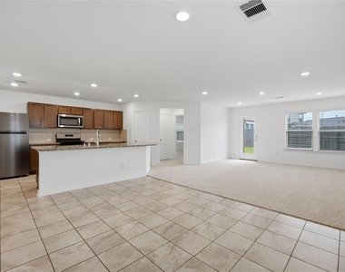16511 Chill Brook Dr - Photo Thumbnail 12