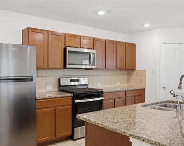 16511 Chill Brook Dr - Photo Thumbnail 20