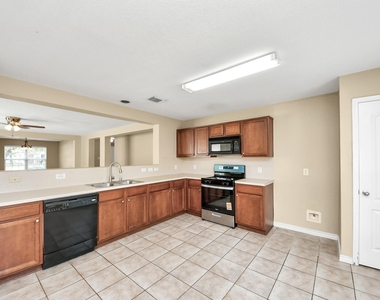 19702 Rippling Brook Lane - Photo Thumbnail 14