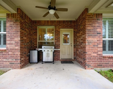 1046 Cedar Lake Court - Photo Thumbnail 26