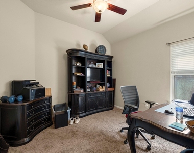 1046 Cedar Lake Court - Photo Thumbnail 24