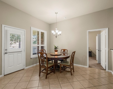 1046 Cedar Lake Court - Photo Thumbnail 14