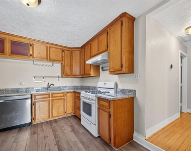 5122 Larkin Street - Photo Thumbnail 10