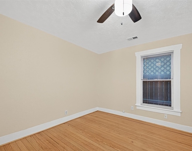 5122 Larkin Street - Photo Thumbnail 21