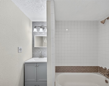5122 Larkin Street - Photo Thumbnail 18