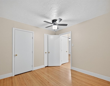 5122 Larkin Street - Photo Thumbnail 19