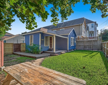 5122 Larkin Street - Photo Thumbnail 1
