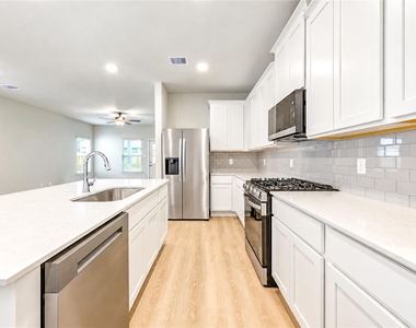4011 Windy Whisper Drive - Photo Thumbnail 5