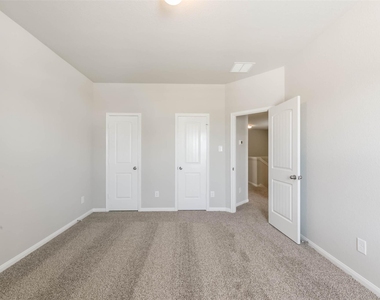 3611 Giorgio Pastel Place - Photo Thumbnail 26