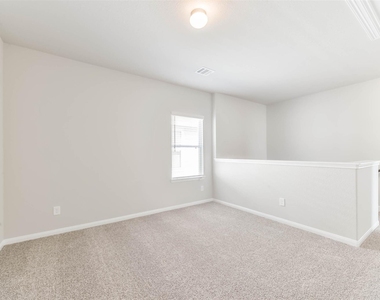 3611 Giorgio Pastel Place - Photo Thumbnail 15