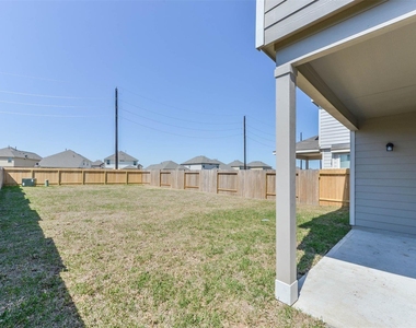 3611 Giorgio Pastel Place - Photo Thumbnail 29