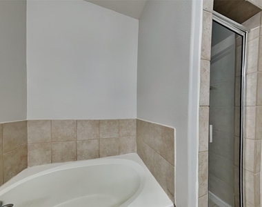 4202 Alvin Street - Photo Thumbnail 7