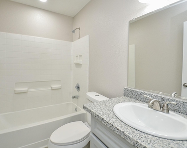 18910 Reynolds Park Drive - Photo Thumbnail 22